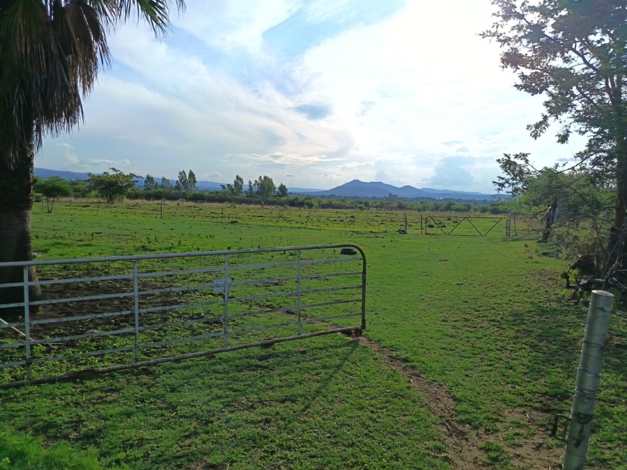 4 Bedroom Property for Sale in Mooinooi North West